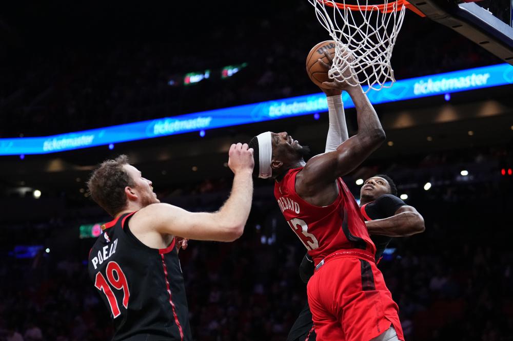 显得尤为关 显得尤为关